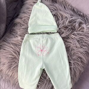 Light Green Baby Outfit with Hat